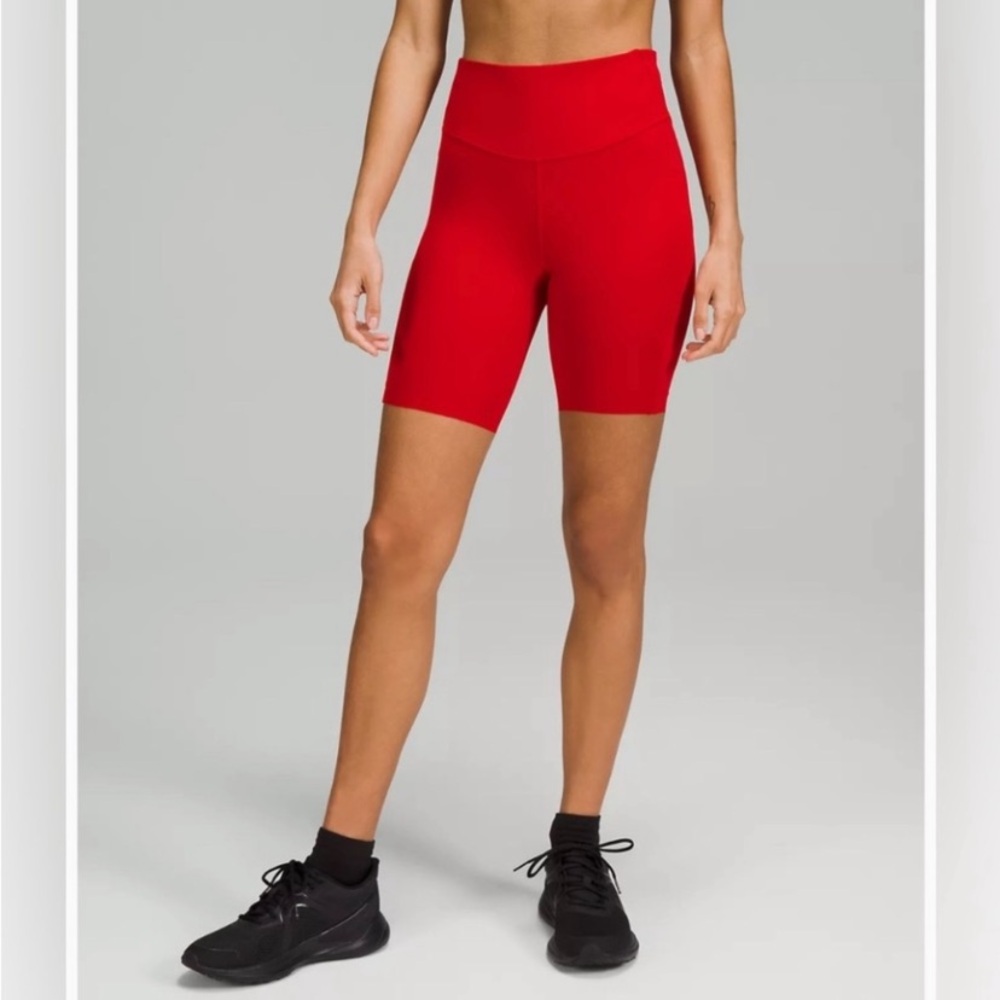 NWT Black Base Pace 8” shorts